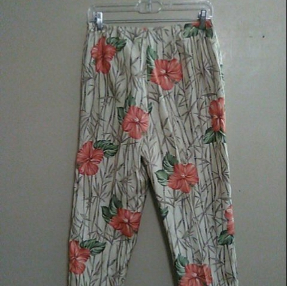 Requirements women's dress pants size 6